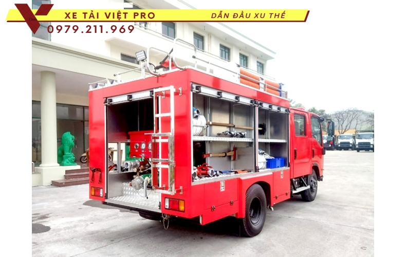 Báo giá xe chữa cháy téc nước 4 khối ISUZU tại Hà Nội