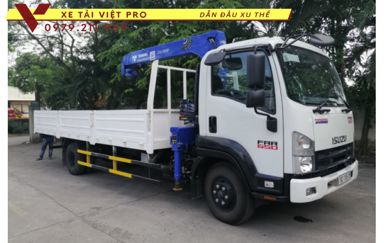 Xe ISUZU FVR 650 gắn cẩu Tadano 3 tấn 4 đốt