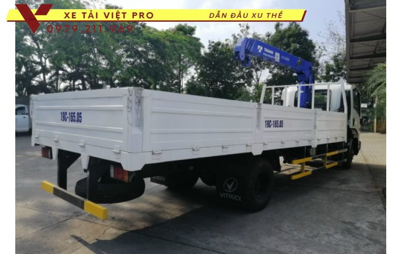 Xe ISUZU FVR 650 gắn cẩu Tadano 3 tấn 4 đốt