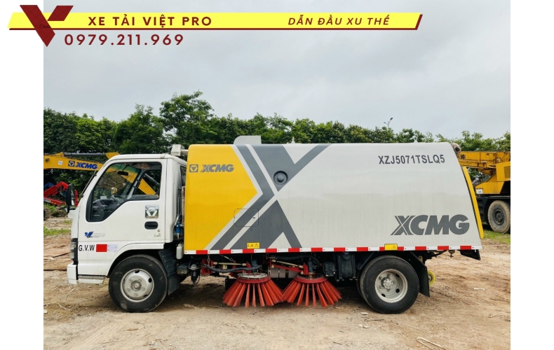 Báo giá Isuzu quét đường hút bụi 5 khối mới nhất hiện nay