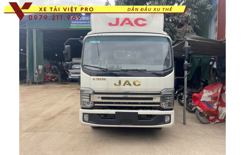 JAC N750 Nâng Đầu Chở Máy