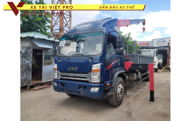 Giá xe JAC 9 tấn gắn cẩu 5 tấn 4 đốt mới nhất hiện nay