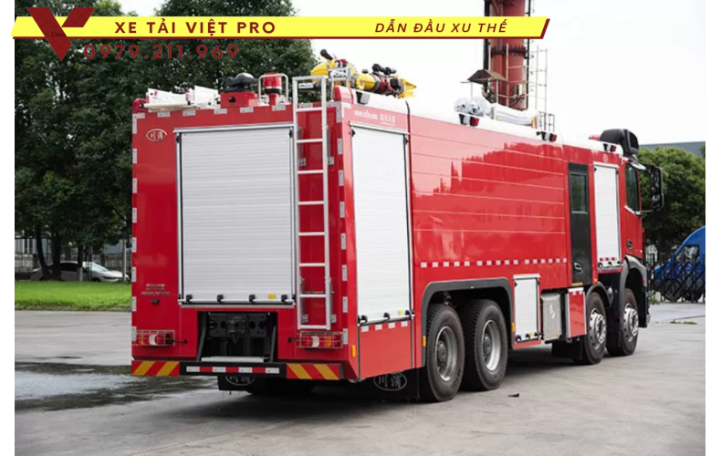 Xe cứu hỏa Mercedes Benz  14.000 lít nước, 2000 lít bọt