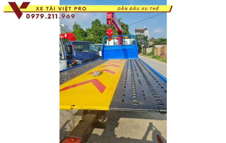 Báo giá xe Ollin S120 cứu hộ sàn trượt có gắn cẩu 3 tấn