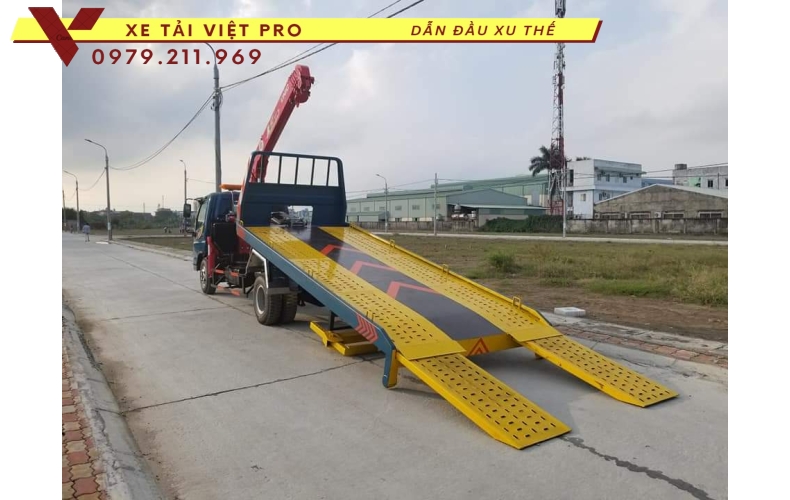 Báo giá xe Ollin S120 cứu hộ sàn trượt có gắn cẩu 3 tấn