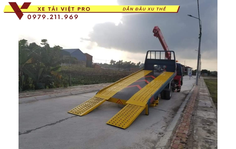 Báo giá xe Ollin S120 cứu hộ sàn trượt có gắn cẩu 3 tấn