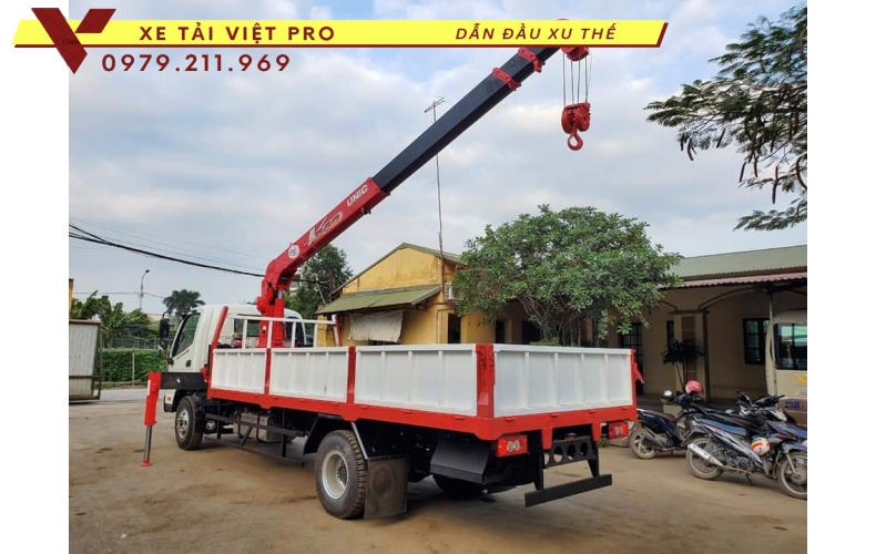 Xe tải thaco Ollin S120 gắn cẩu Unic 3 tấn giá rẻ, chất lượng cao, giao hàng toàn quốc