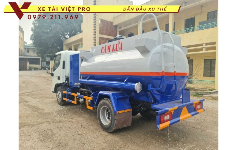 Báo giá mới nhất cho xe Thaco ollin S700 téc chở xăng dầu 6m3