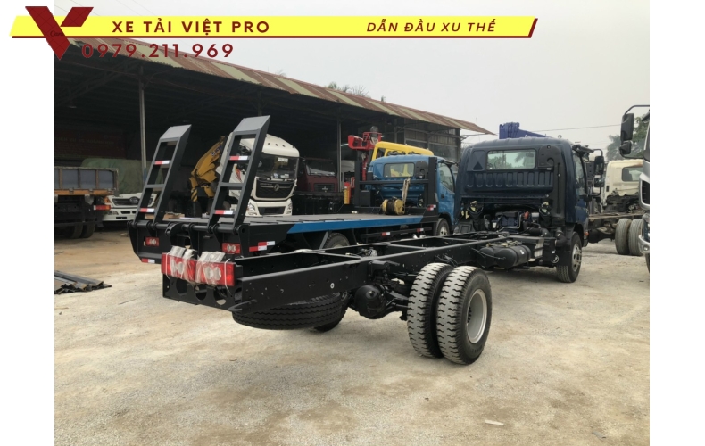 5 loại xe tải nâng đầu chở máy công trình cùng phân khúc với xe Ollin S120