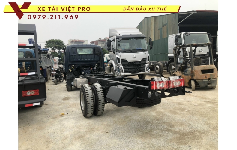 5 loại xe tải nâng đầu chở máy công trình cùng phân khúc với xe Ollin S120