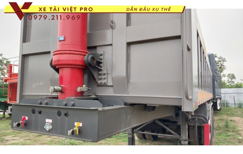 Báo giá sơ mi rơ mooc ben Sinotruck mới nhất năm 2024