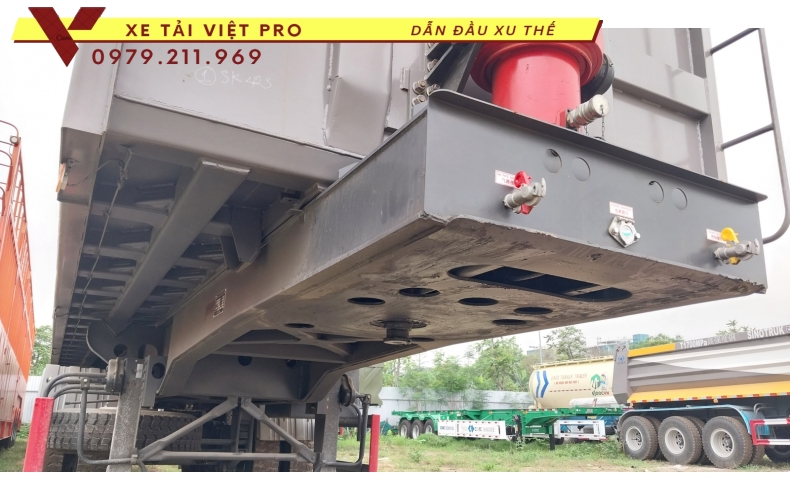 Báo giá sơ mi rơ mooc ben Sinotruck mới nhất năm 2024