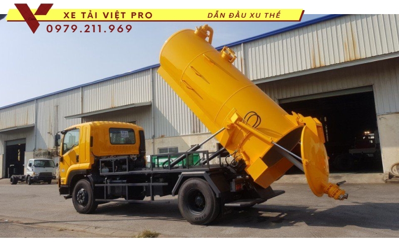 Báo giá xe IZUSU 2 chân hút bùn mới nhất hiện nay