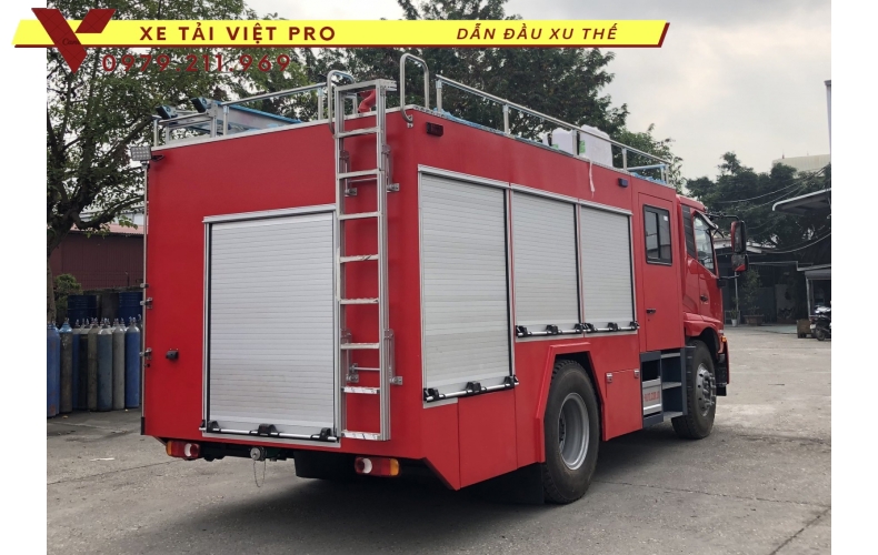Báo giá xe chữa cháy UD trucks 8 khối mới nhất hiện nay