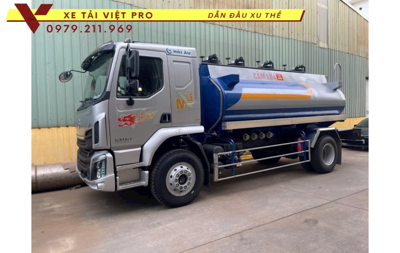 Xe Bồn Chở Xăng Dầu Chenglong M3 200HP Téc 11 Khối