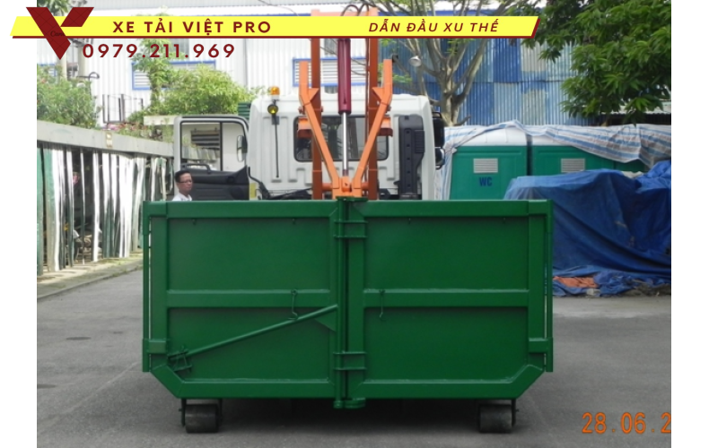 Xe Hyundai chở rác thùng rời 12 khối