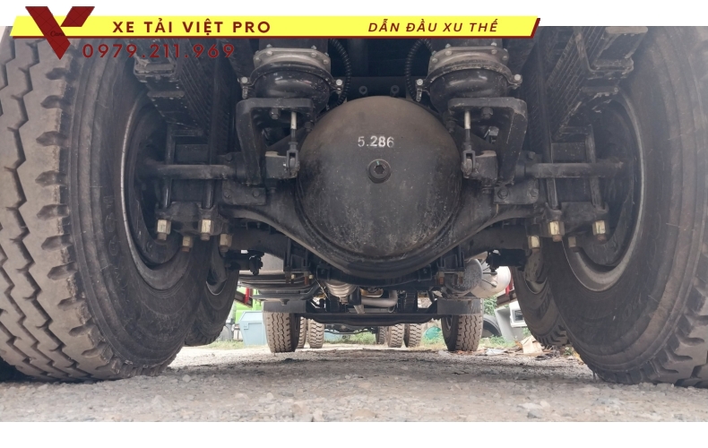 Đánh giá ưu nhược điểm của xe Dongfeng téc nước 13 khối