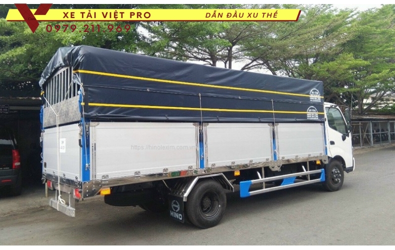 Báo giá Hino XZU 720l thùng mui bạt
