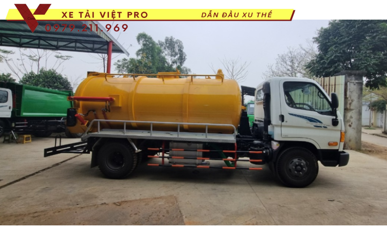 Hyundai 110 SP xe hút chất thải 6 khối