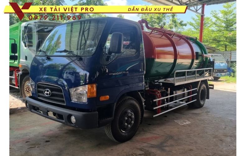 Hyundai 110 SP xe hút chất thải 6 khối