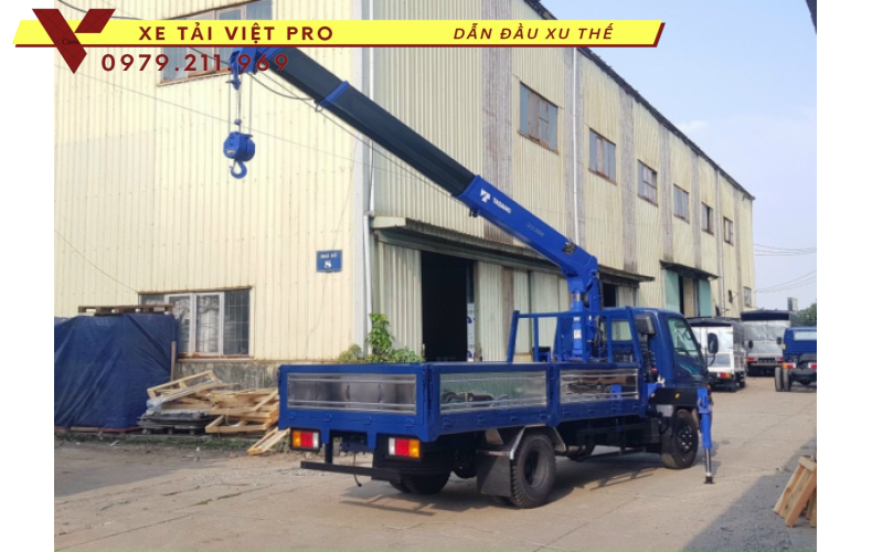 Xe tải HYUNDAI 110XL gắn cẩu Tadano 3 tấn