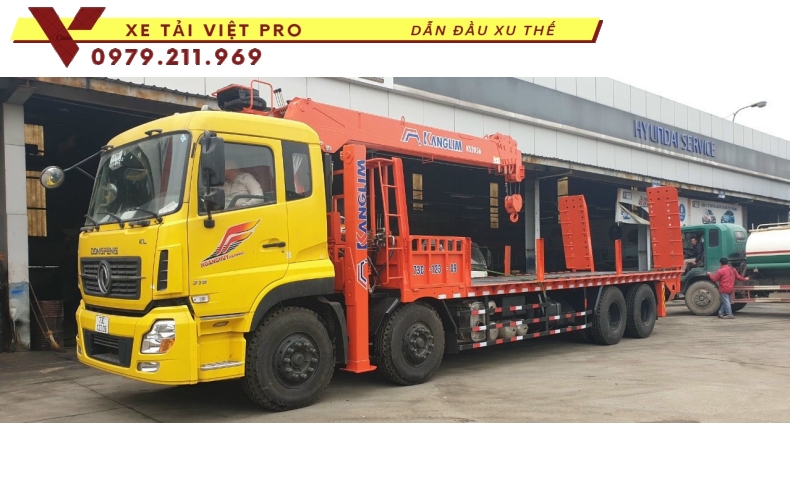 Xe Dongfeng 4 chân gắn cẩu kanglim 8 tấn