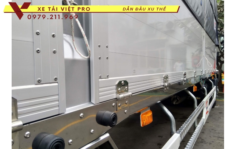 Báo giá xe Hino FG thùng mui bạt mới nhất năm 2024