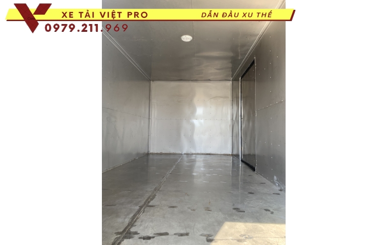 Báo giá Hyundai 110 xl thùng kín inxox mới nhất hiện nay