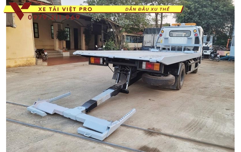 Giá xe Hyundai EX8 cứu hộ sàn trượt mới nhất hiện nay