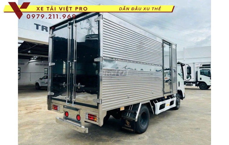 Báo giá Hyundai 110 xl thùng kín inxox mới nhất hiện nay