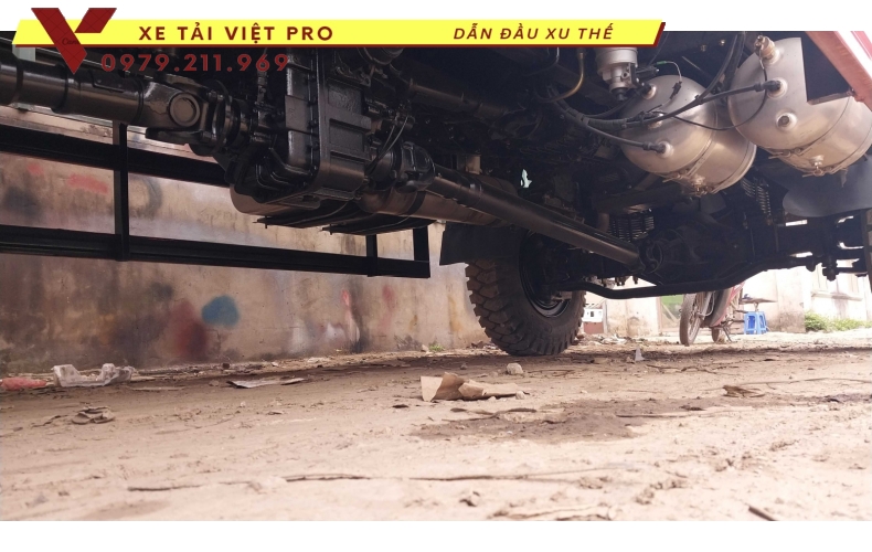 Xe Dongfeng 2 cầu 7 tấn tải thùng mui bạt - Báo giá mới nhất