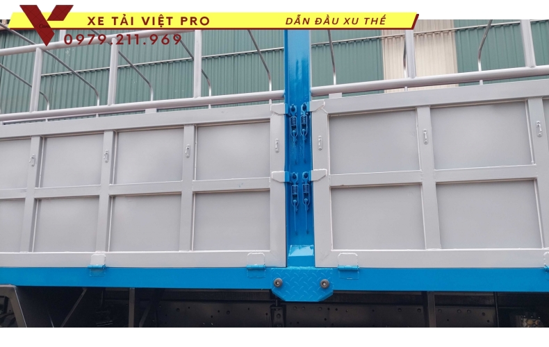 Xe Dongfeng 2 cầu 7 tấn tải thùng mui bạt - Báo giá mới nhất