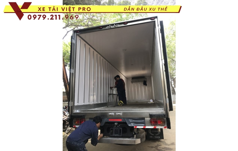 Báo giá Xe tải Hino FG thùng đông lạnh mới nhất hiện nay 2024