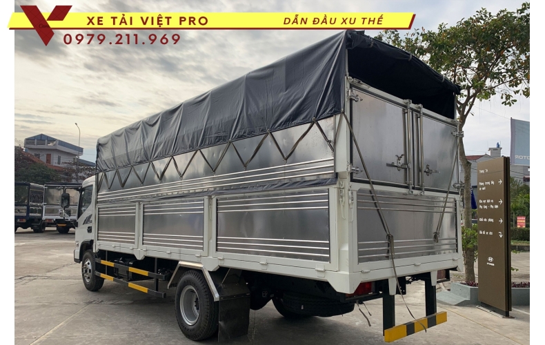 Báo giá xe Hyundai EX8 thùng mui bạt mới nhất hiện nay