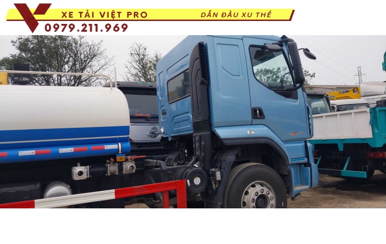 Báo giá mới nhất Xe tải Chenglong 3 chân téc chở nước