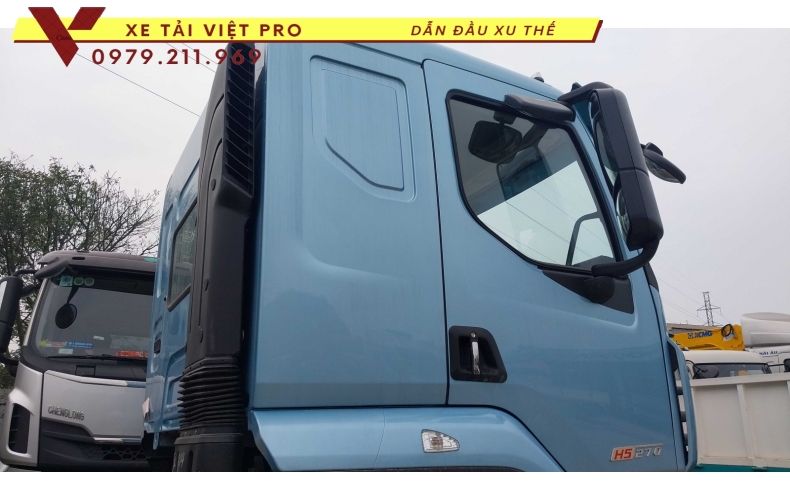 Báo giá mới nhất Xe tải Chenglong 3 chân téc chở nước