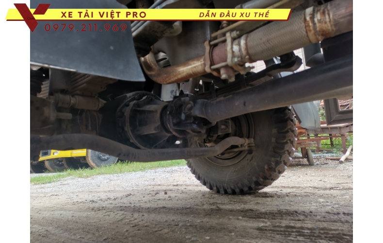 Xe Dongfeng téc nước 8 khối - thông số và giá mới nhất